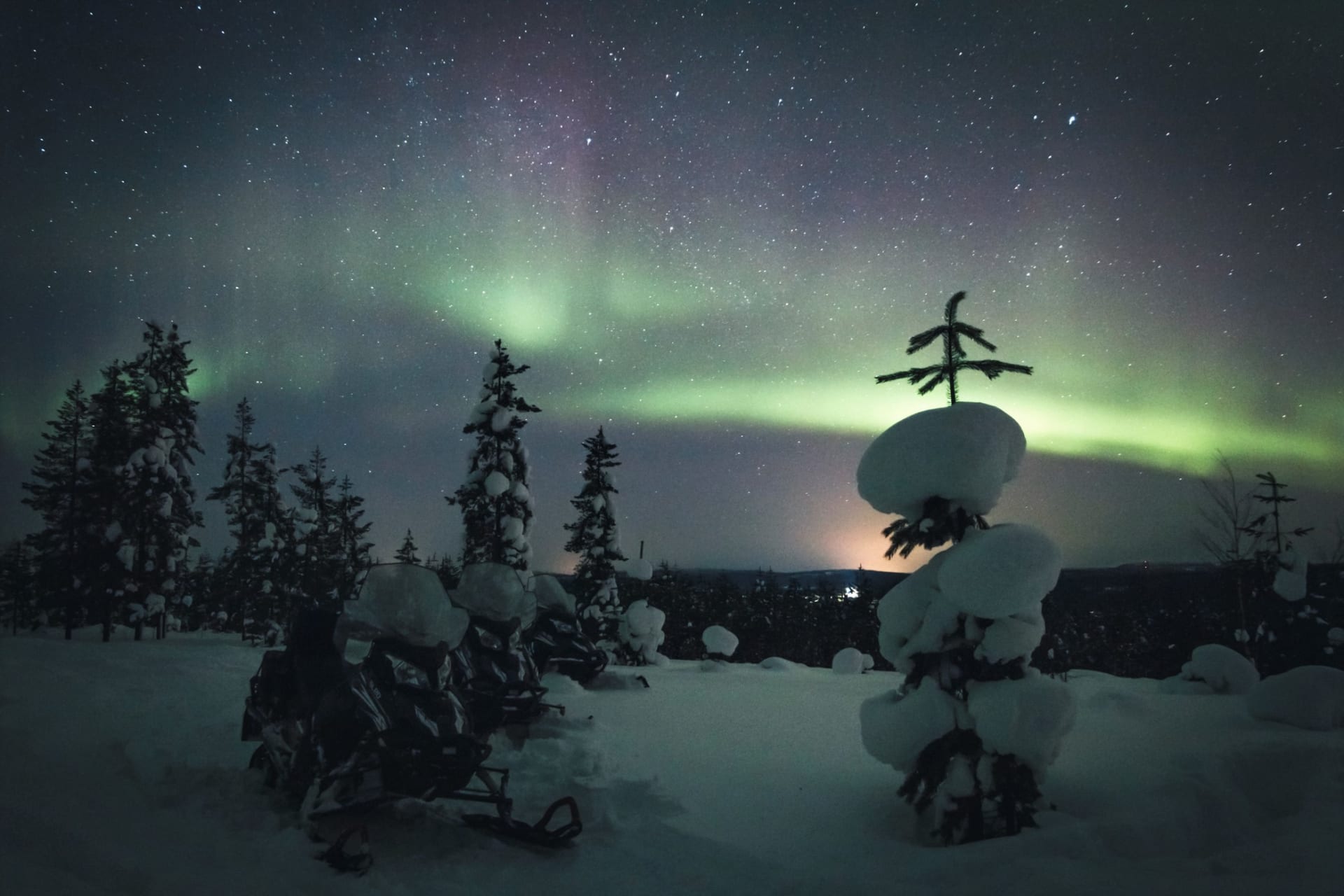 Experience magical northern lights photos from Finland