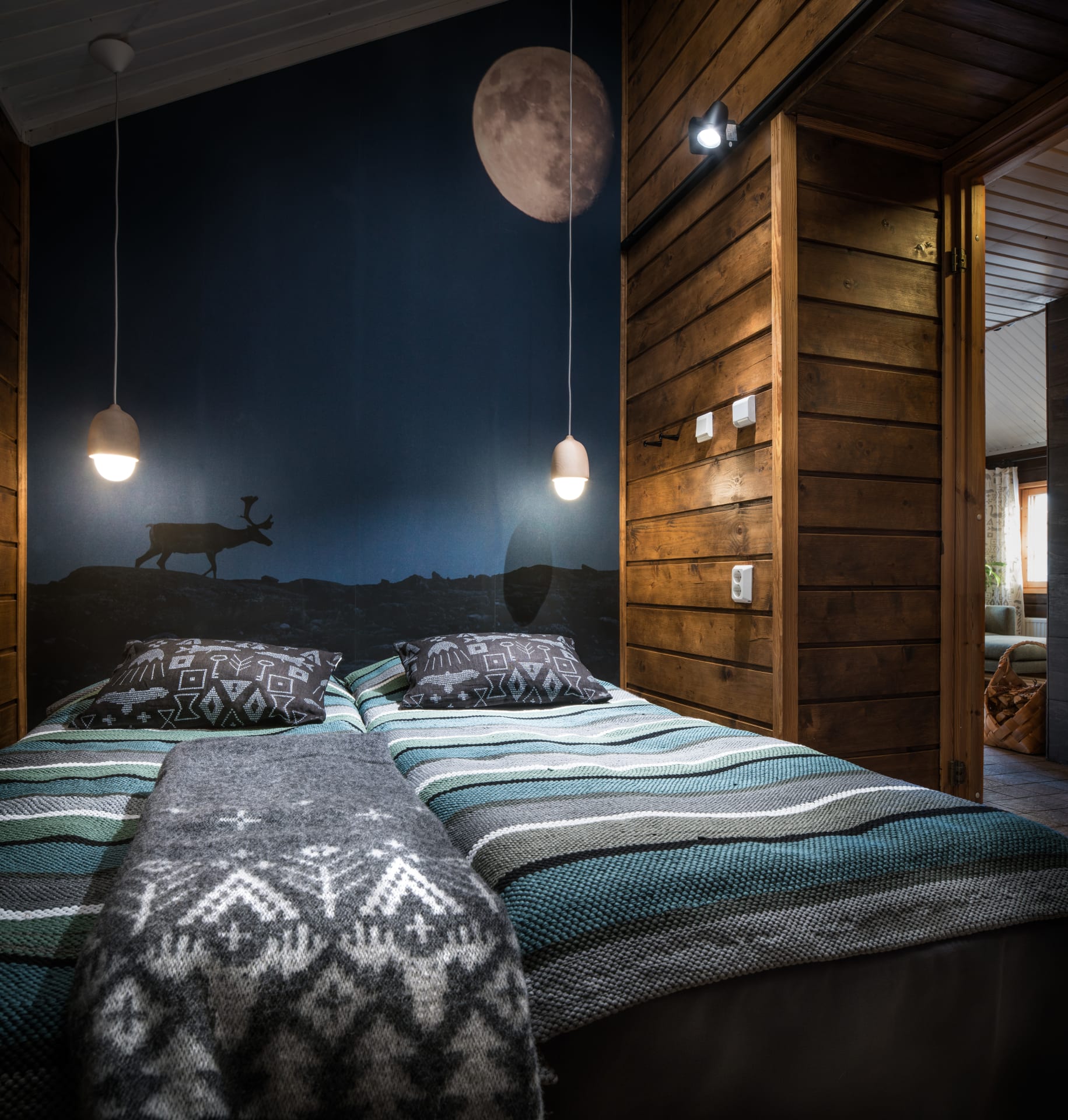 Malla Premium bedroom