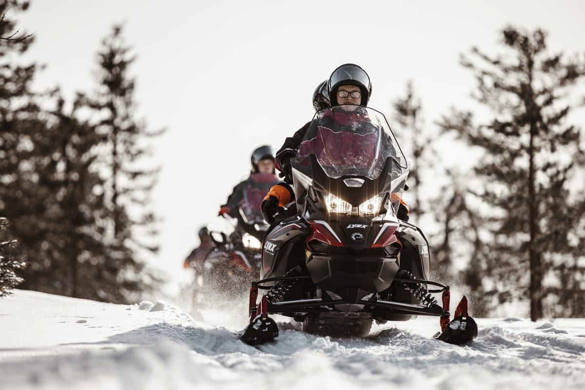 Snowmobiling Finland BASIC SNOWMOBILE SAFARI | Visit Finland