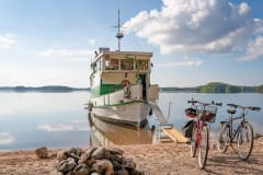 Bicycling tours by Emma