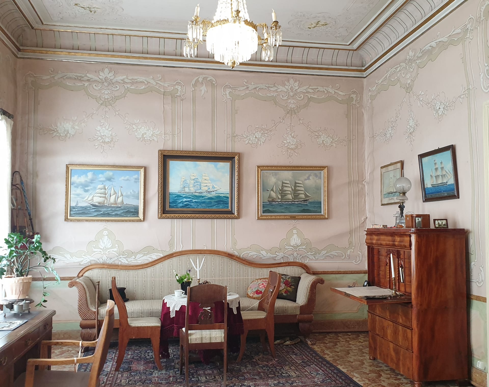 First room of the Wahlberg´s museum