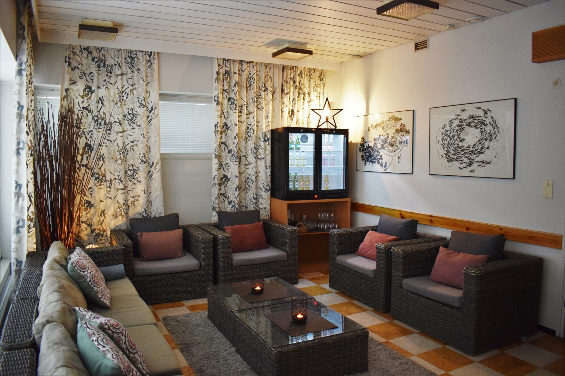 Lounge area