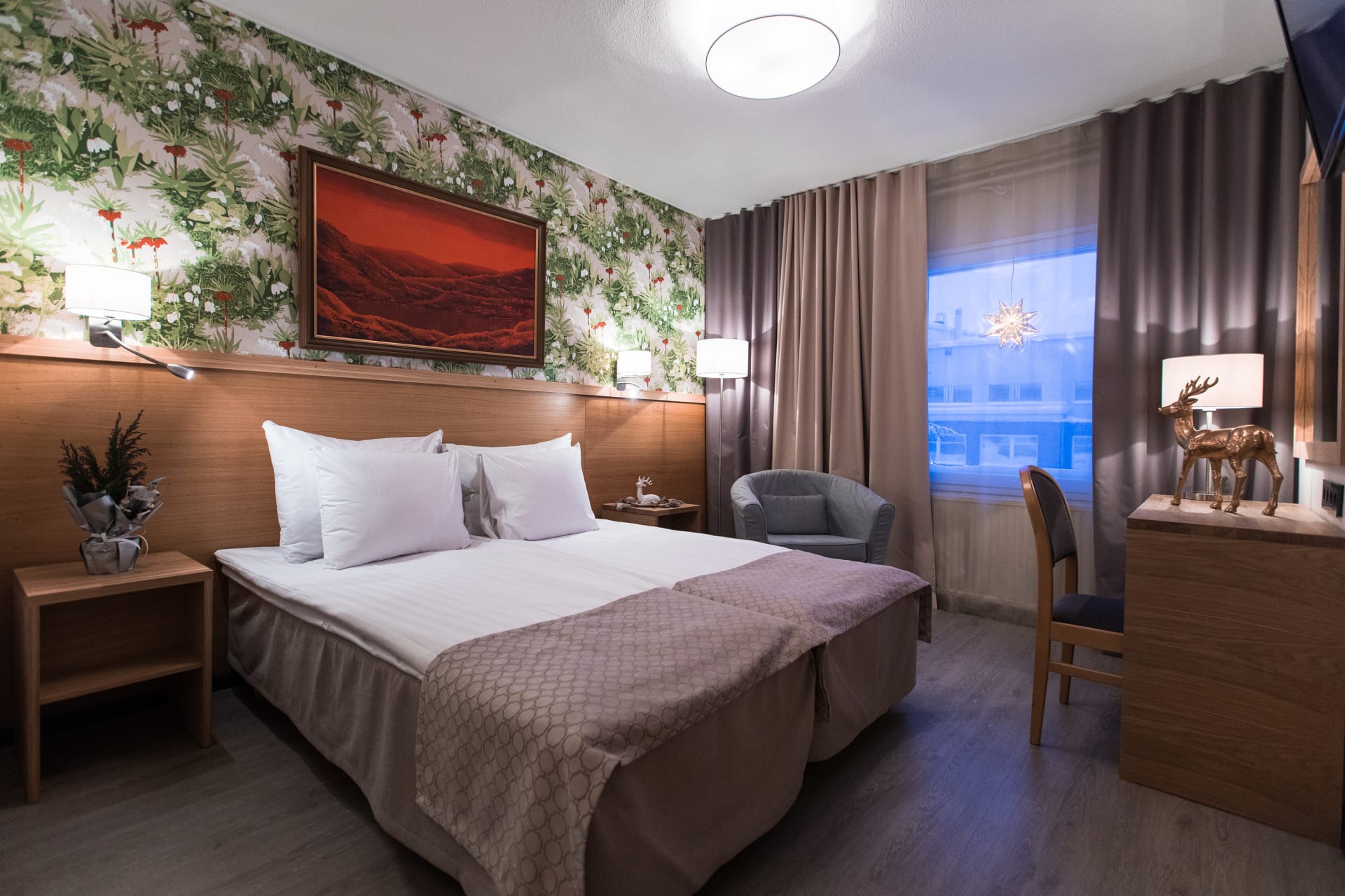 Summer vibes in the heart of Lapland. Wake up feeling refreshed in our "Lappish Summer" room, thoughtfully decorated to reflect the light, warmth, and beautiful nature of Arctic summers.