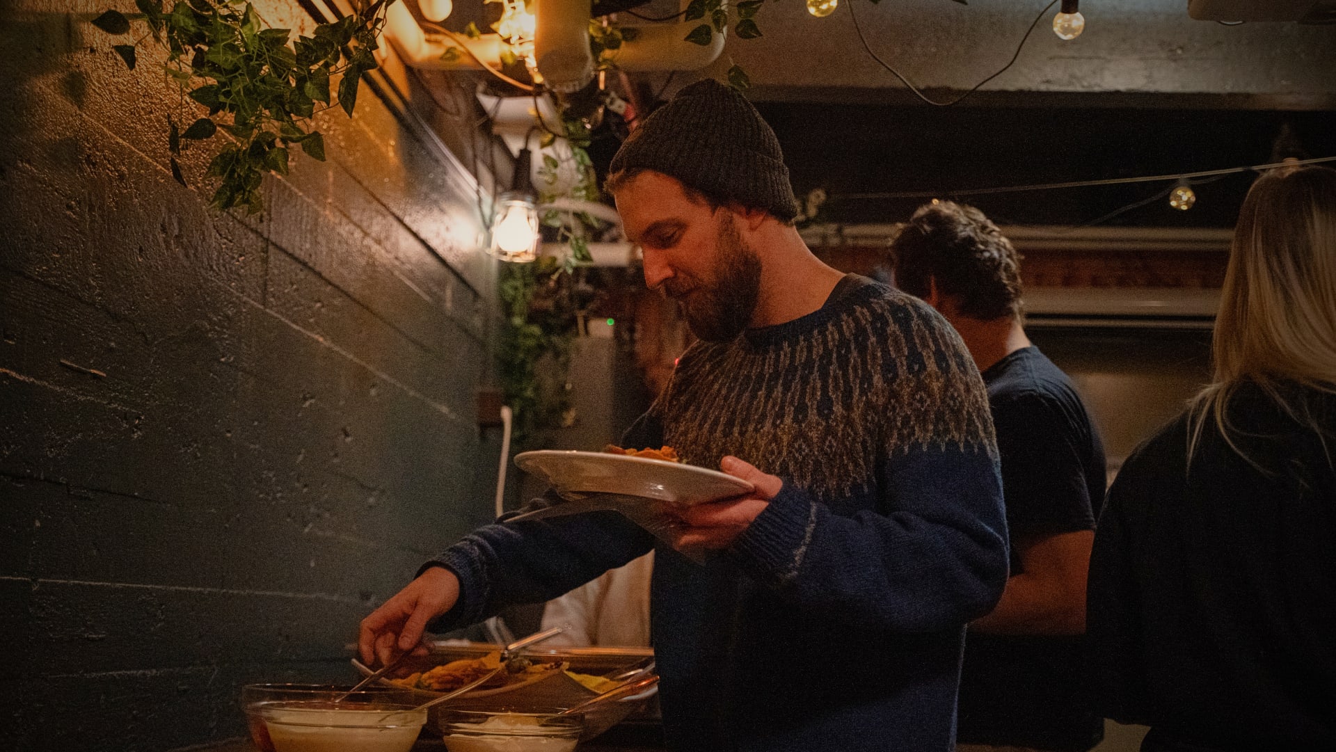 Buffet-style catering at Mallaskellari