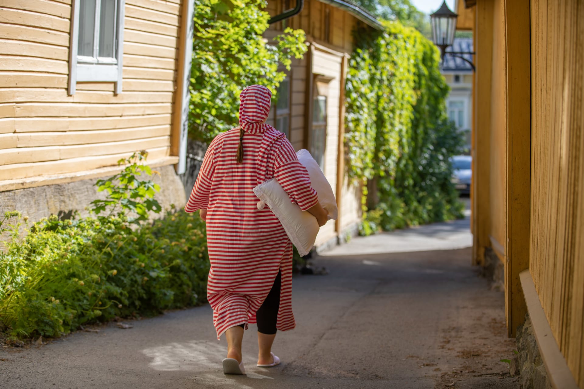 Sleepyhead in old town Sleepyhead in old town