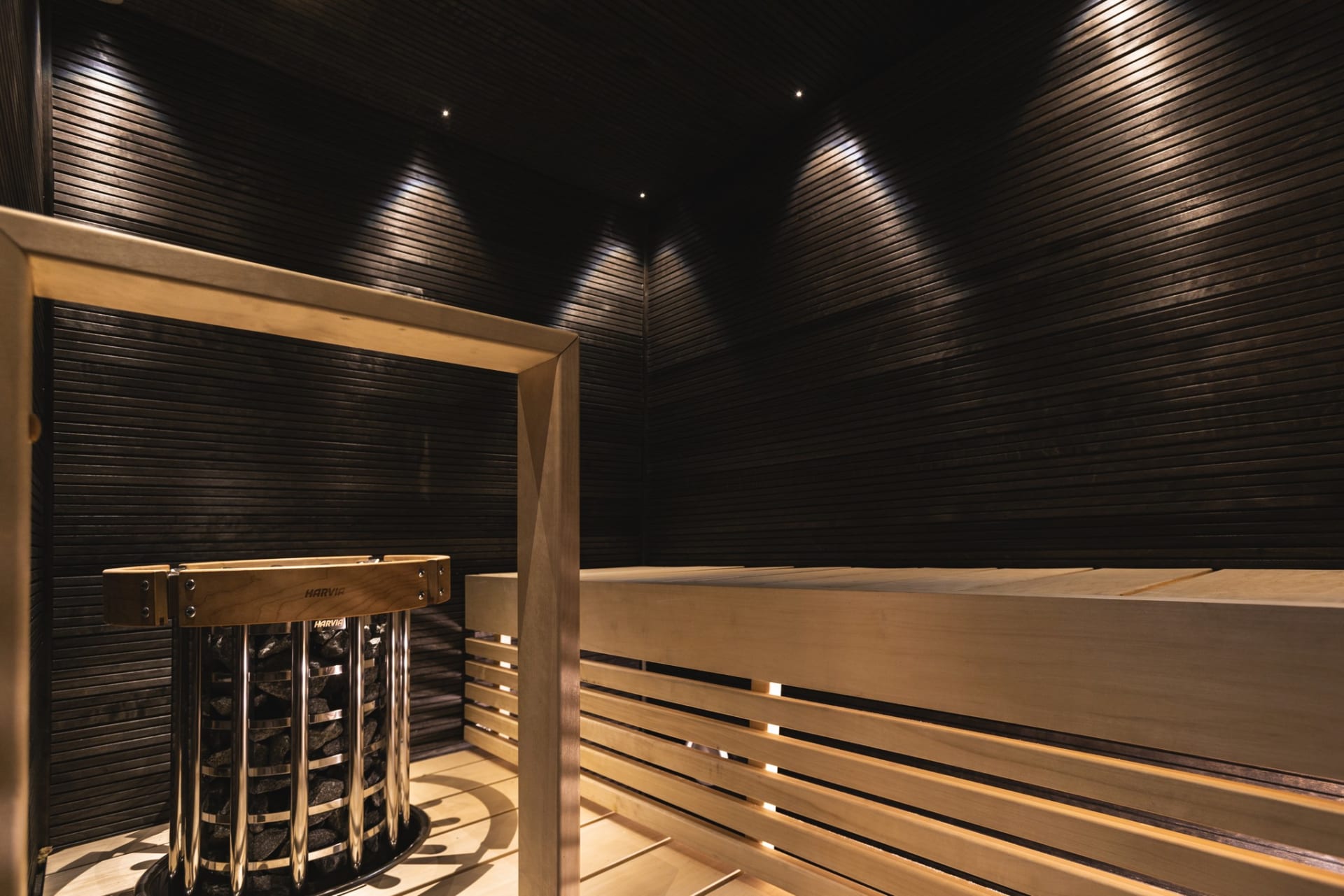 Sauna in Superior X room