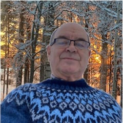 Tovi metsäntutkijana tohtorin matkassa