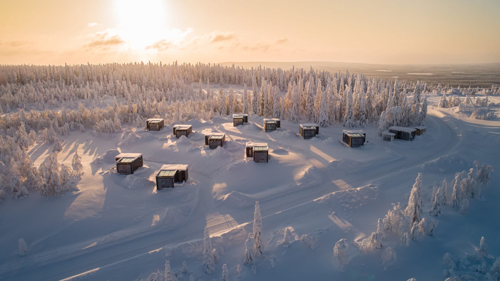 Ukkohalla Sky Cabin Glass Suites