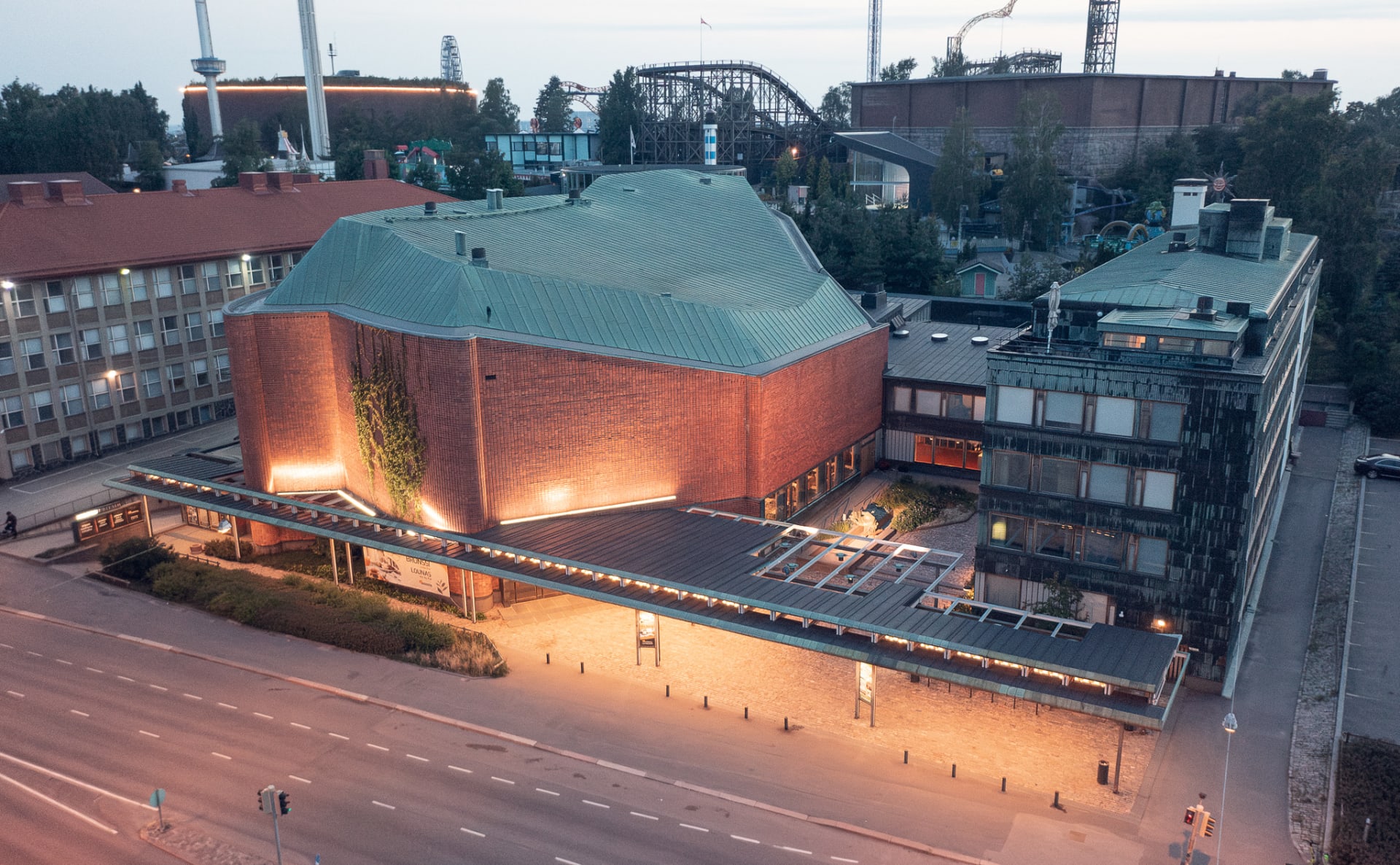 Guided tour to House of Culture / Kulttuuritalo