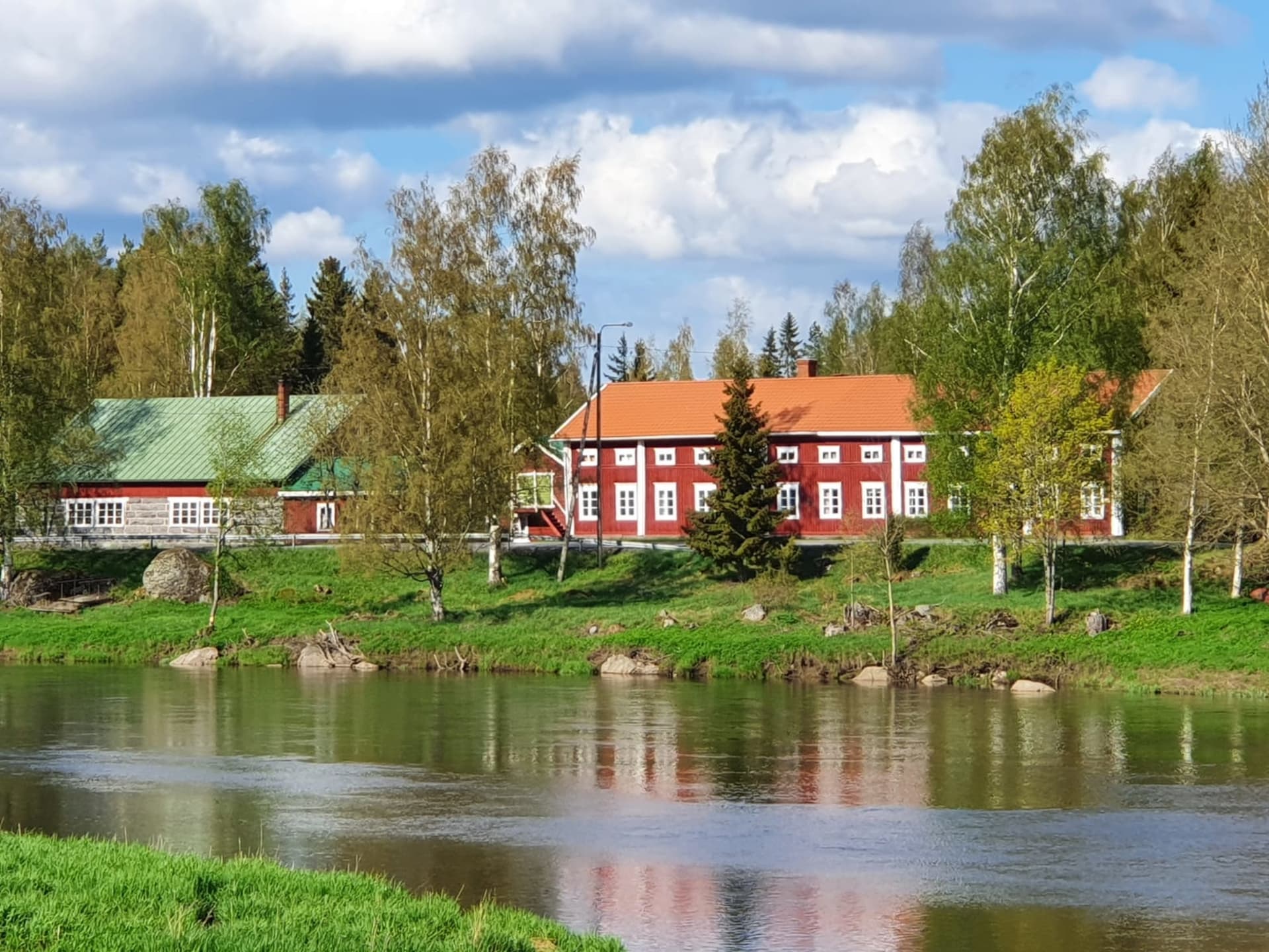 Perttilä - one of the big, red Ostrobothnian Peasant Houses