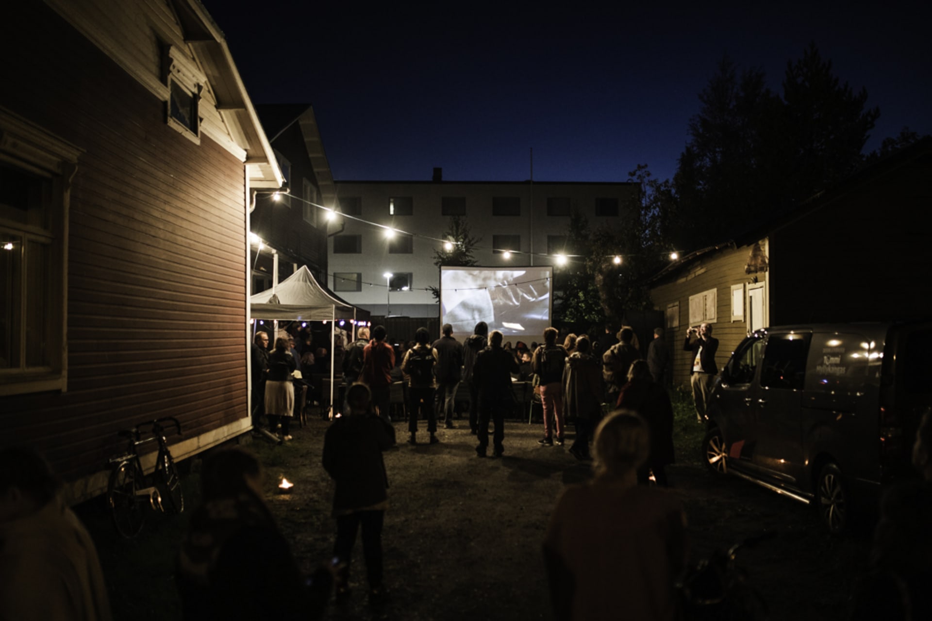 Vuoden 2022 ohjelmistossa Drive In teatteria.