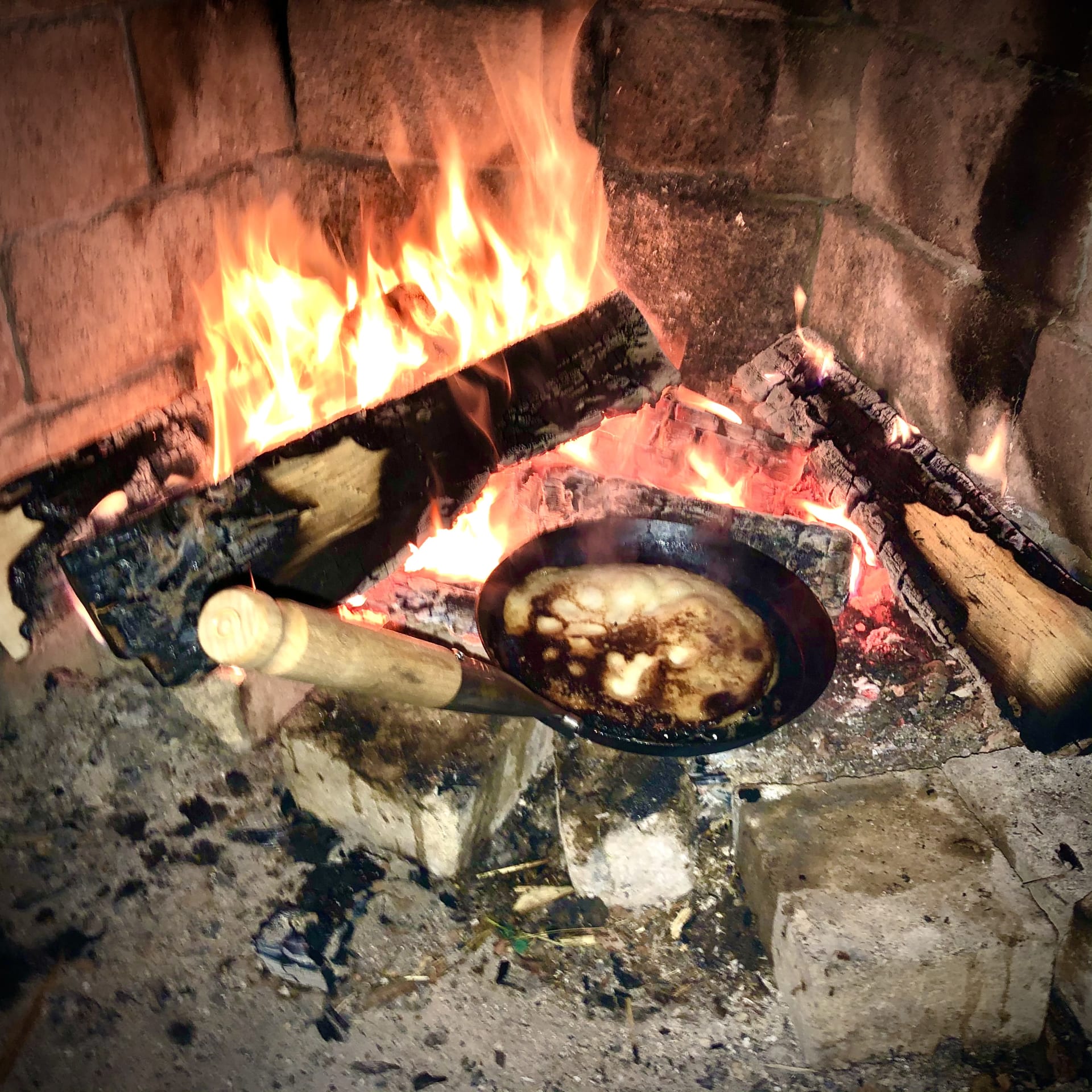 Dinner at the reindeer herder´s cabin