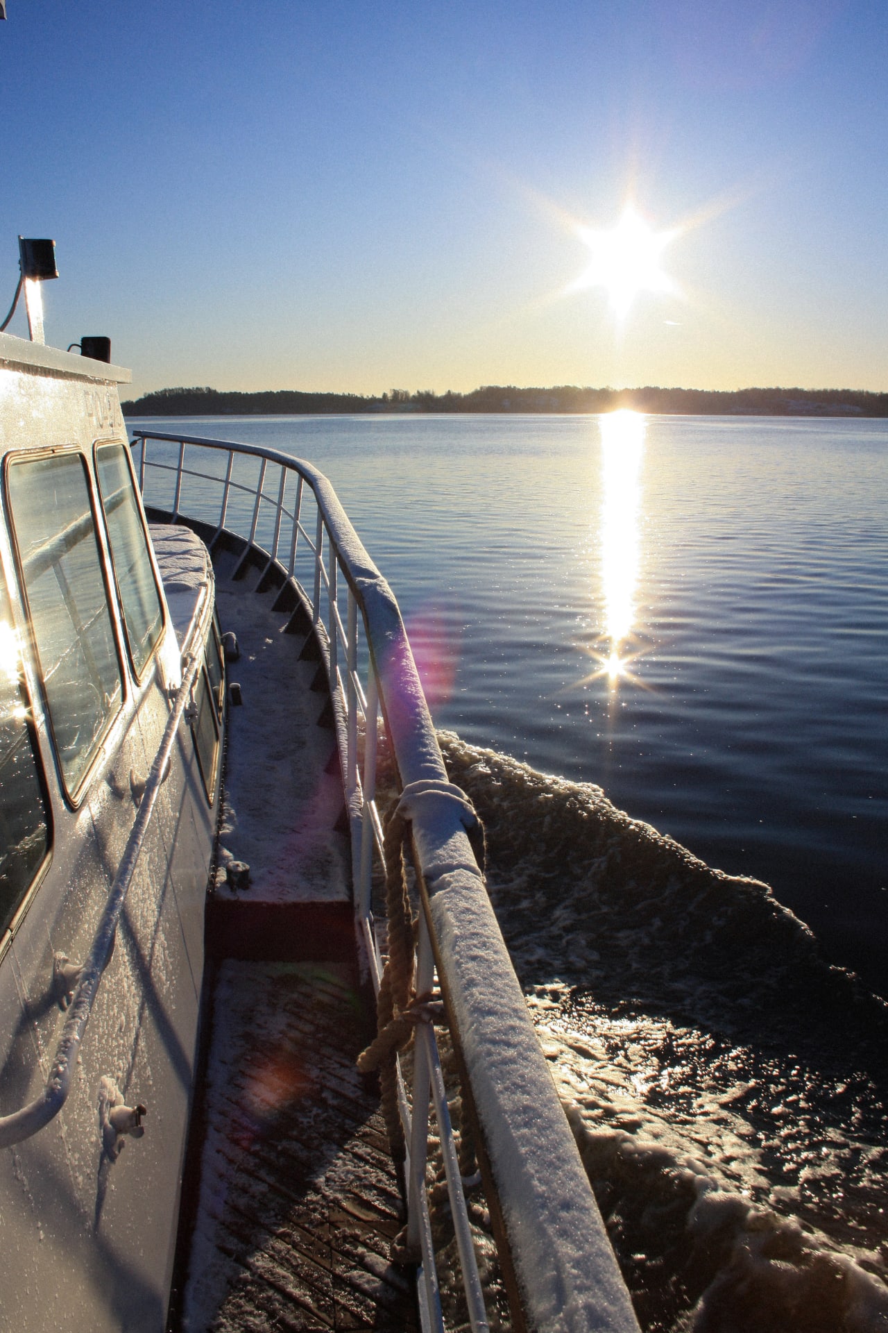 Winter sauna cruise