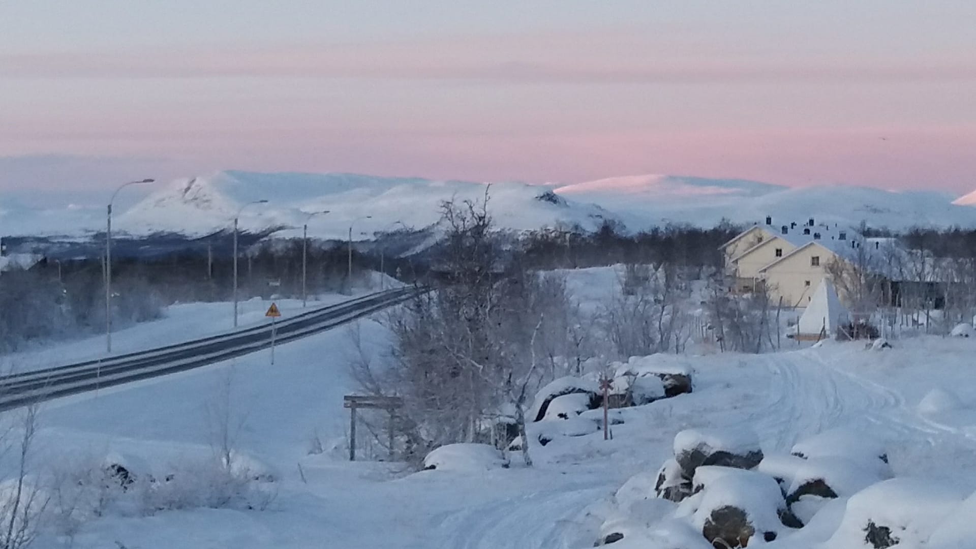 Village of Kilpisjärvi in November