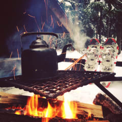 Lumikenkäretki Nuuksiossa