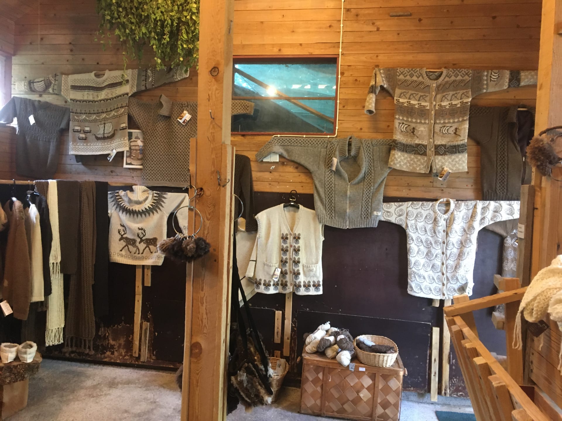 Kesänäyttely Lampolassa 2021 Kesänäyttely Lampolassa 2021