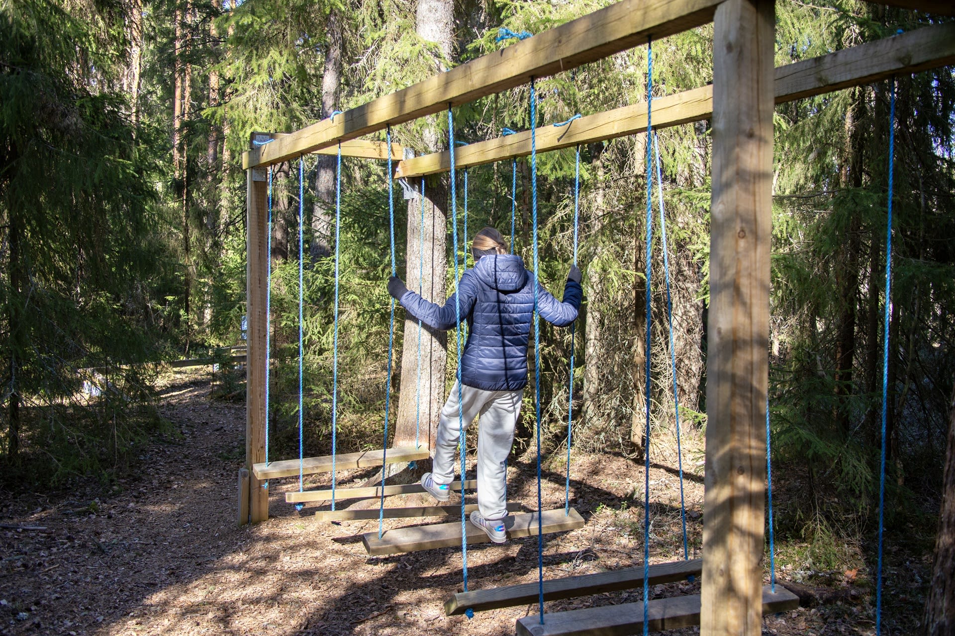 Haltijapolun keinu Haltijapolun keinu