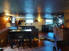 Janoinen Leipuri is nice pub in the middle of Kauhajoki city at the basement of Cafe Ojalan Pakari.