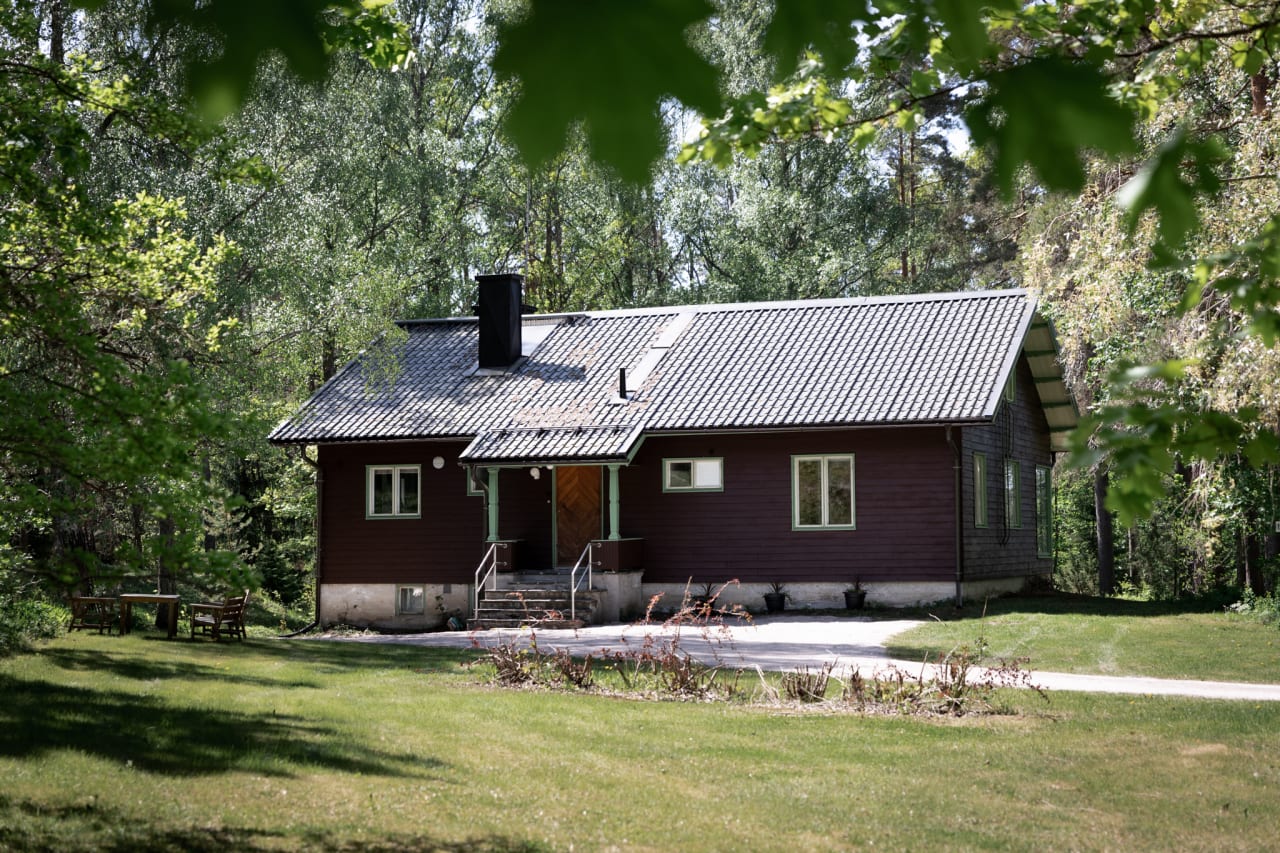 Villa from the entrance